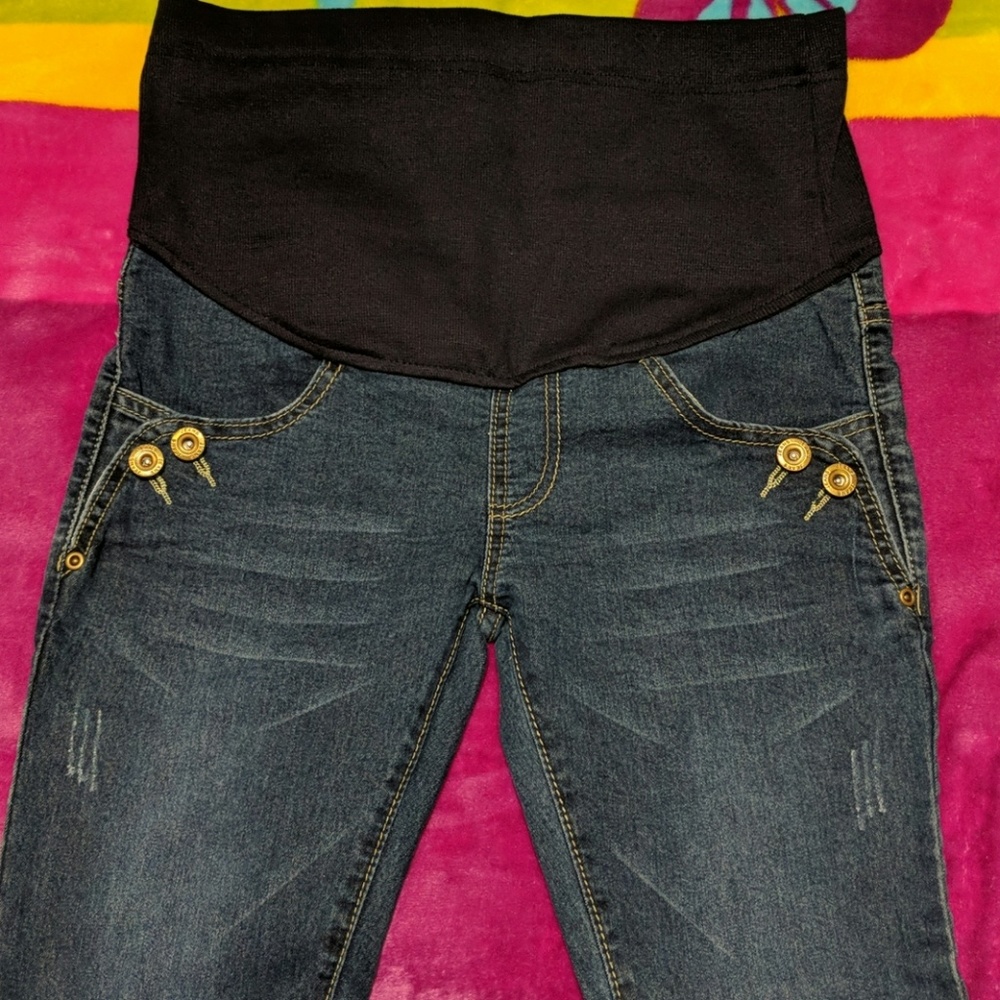 Maternity jeans